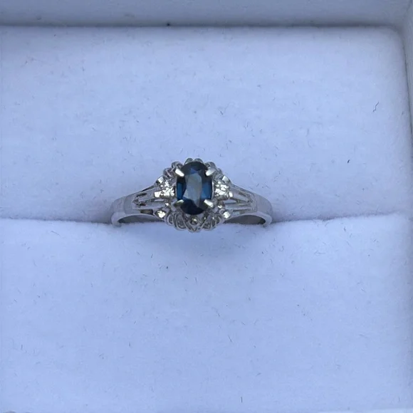 Platinum Sapphire & Diamond Cocktail Ring Size 5 Total Carat Weight 0.38 - Picture 4 of 16